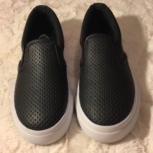 I buy from Alley Kat but little higher for me